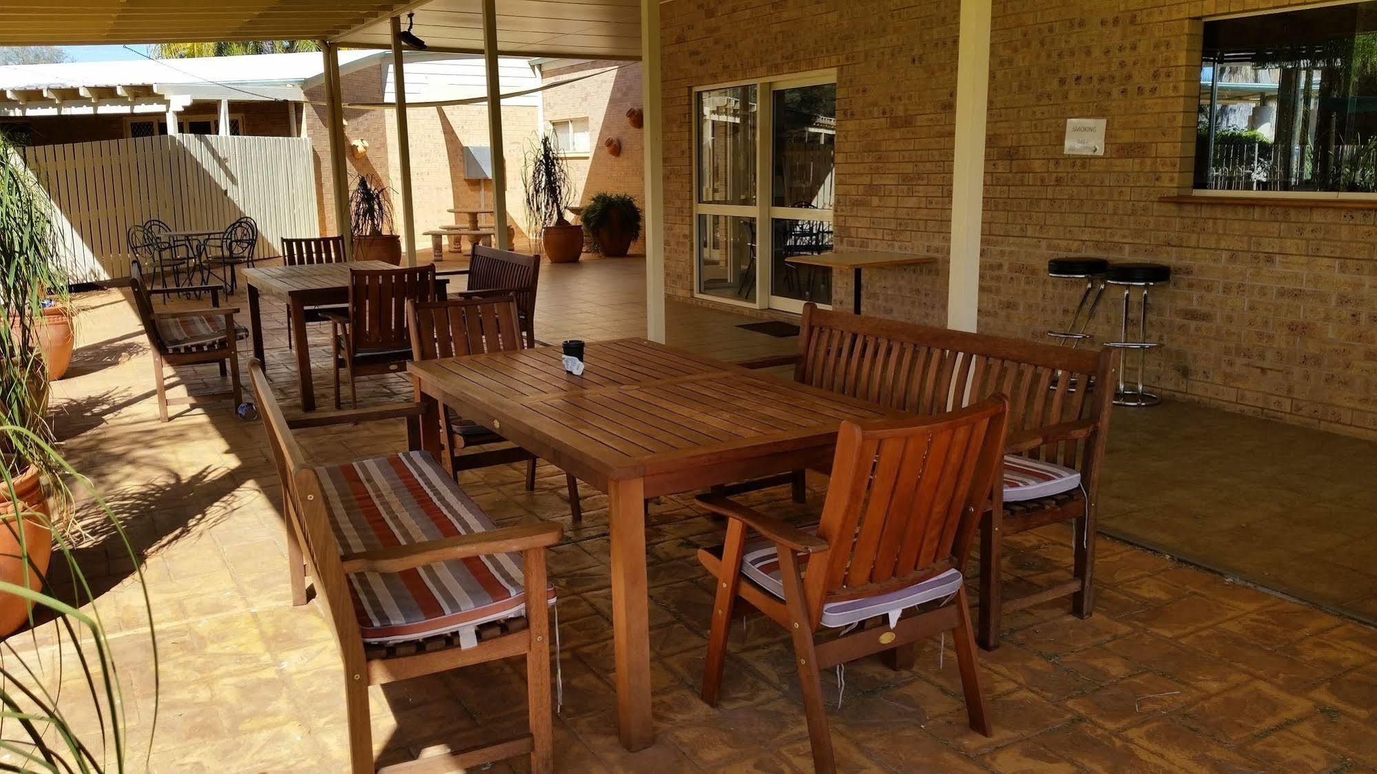 Mulga Country Motor Inn Charleville Exterior foto